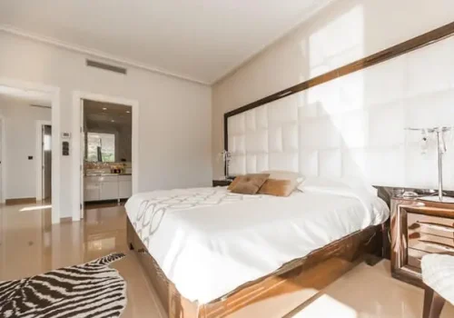 bedroom-1.jpg